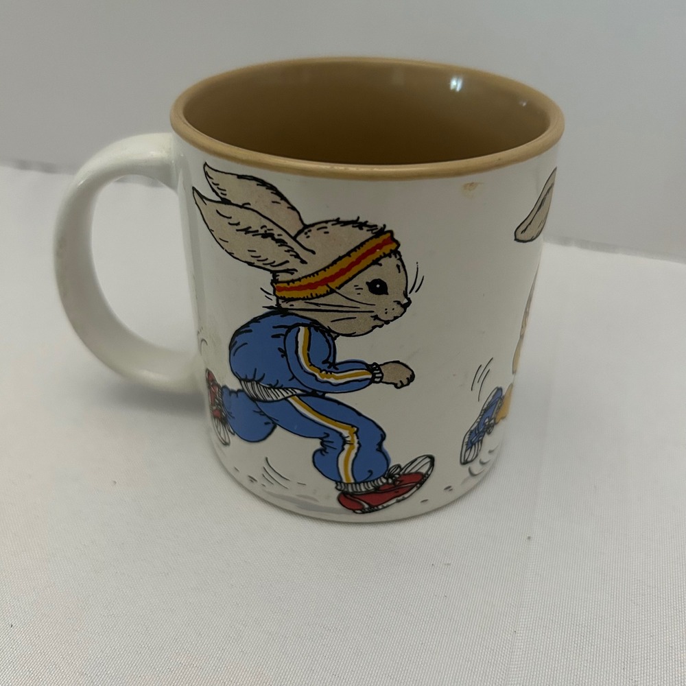 Potpourri Press Running Bunny‎ Rabbit Coffee Mug Made in Japan